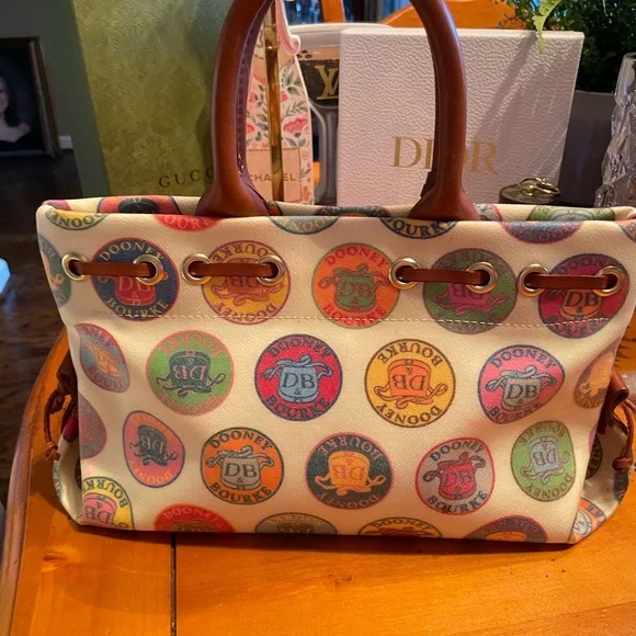 Dooney & Bourke medallion tassel bag Colorful Logo Canvas Tote - Picture 3 of 6